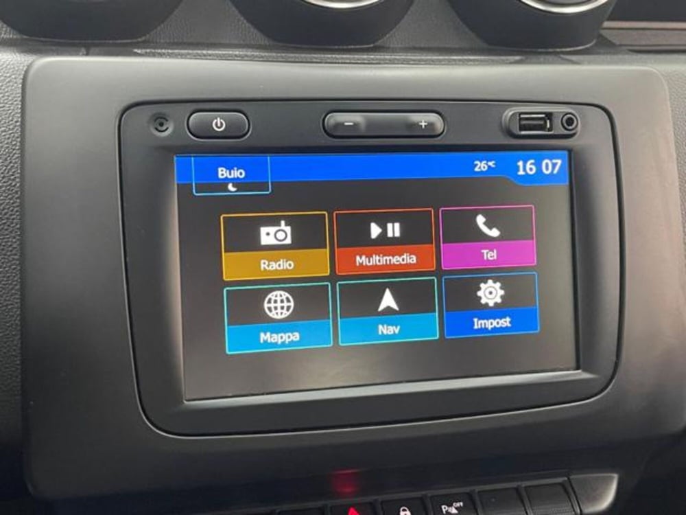 Dacia Duster usata a Como (14)
