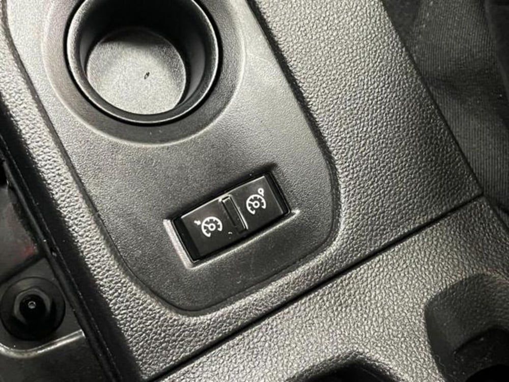 Dacia Duster usata a Como (20)