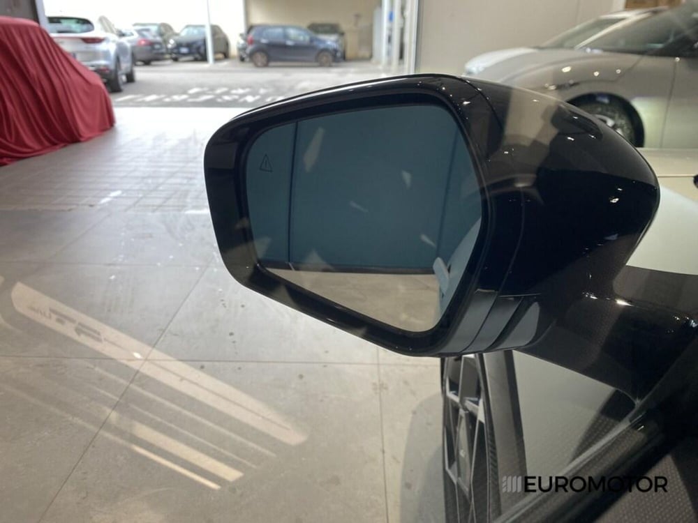 Kia EV4 nuova a Bari (13)