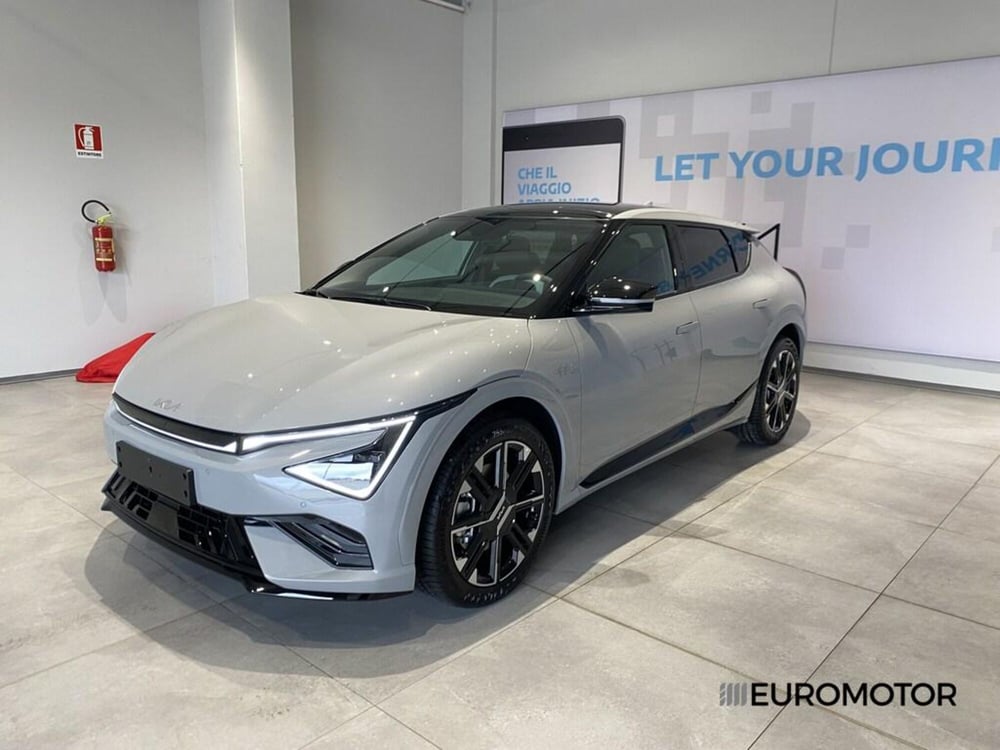 Kia EV6 nuova a Bari (2)
