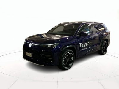 Volkswagen Tayron 1.5 tsi ehybrid R-Line 204cv dsg del 2025 usata a Arzignano