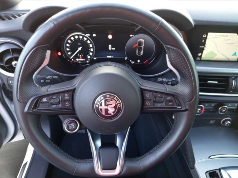 Alfa Romeo Stelvio usata a Frosinone (14)