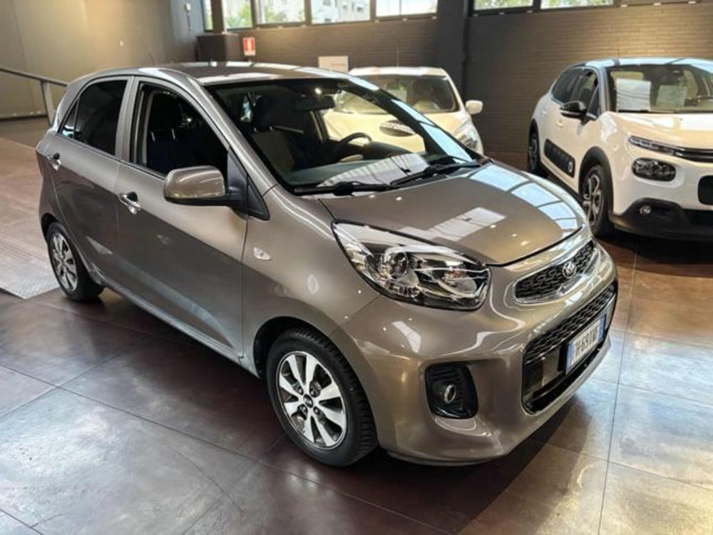 Kia Picanto usata a Pesaro-Urbino (6)