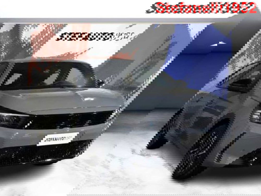 Opel Corsa nuova a Bologna