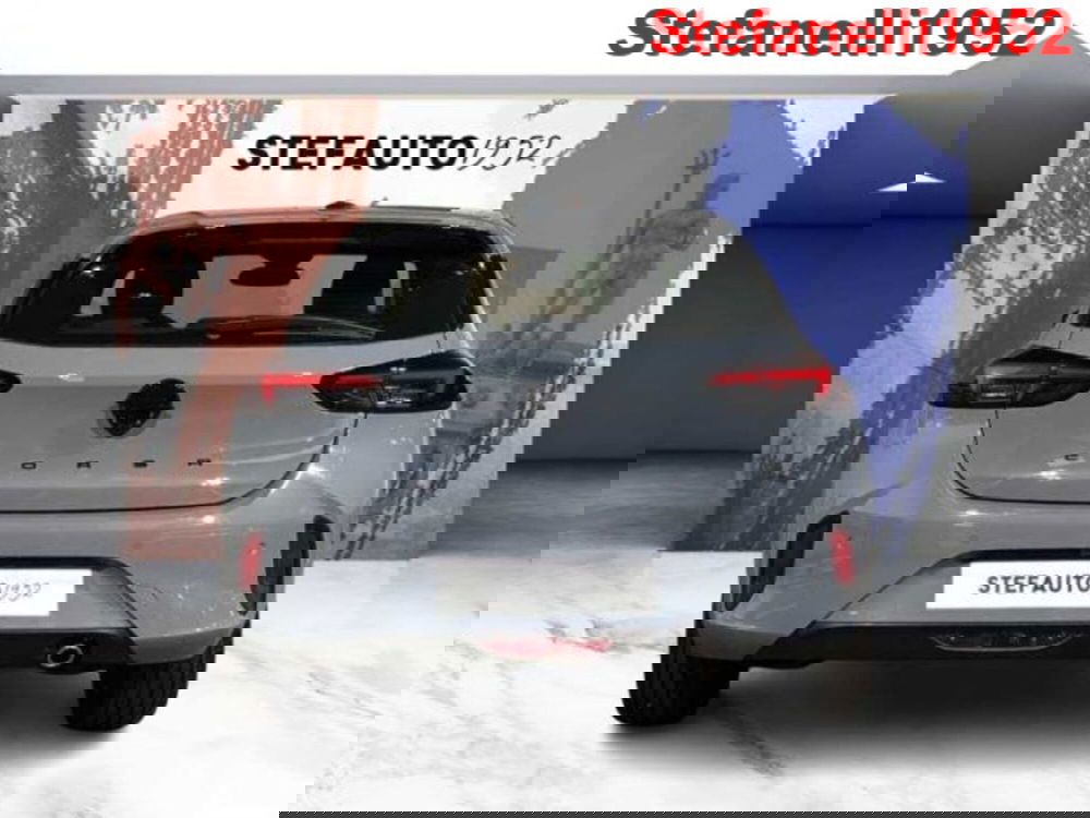 Opel Corsa nuova a Bologna (6)