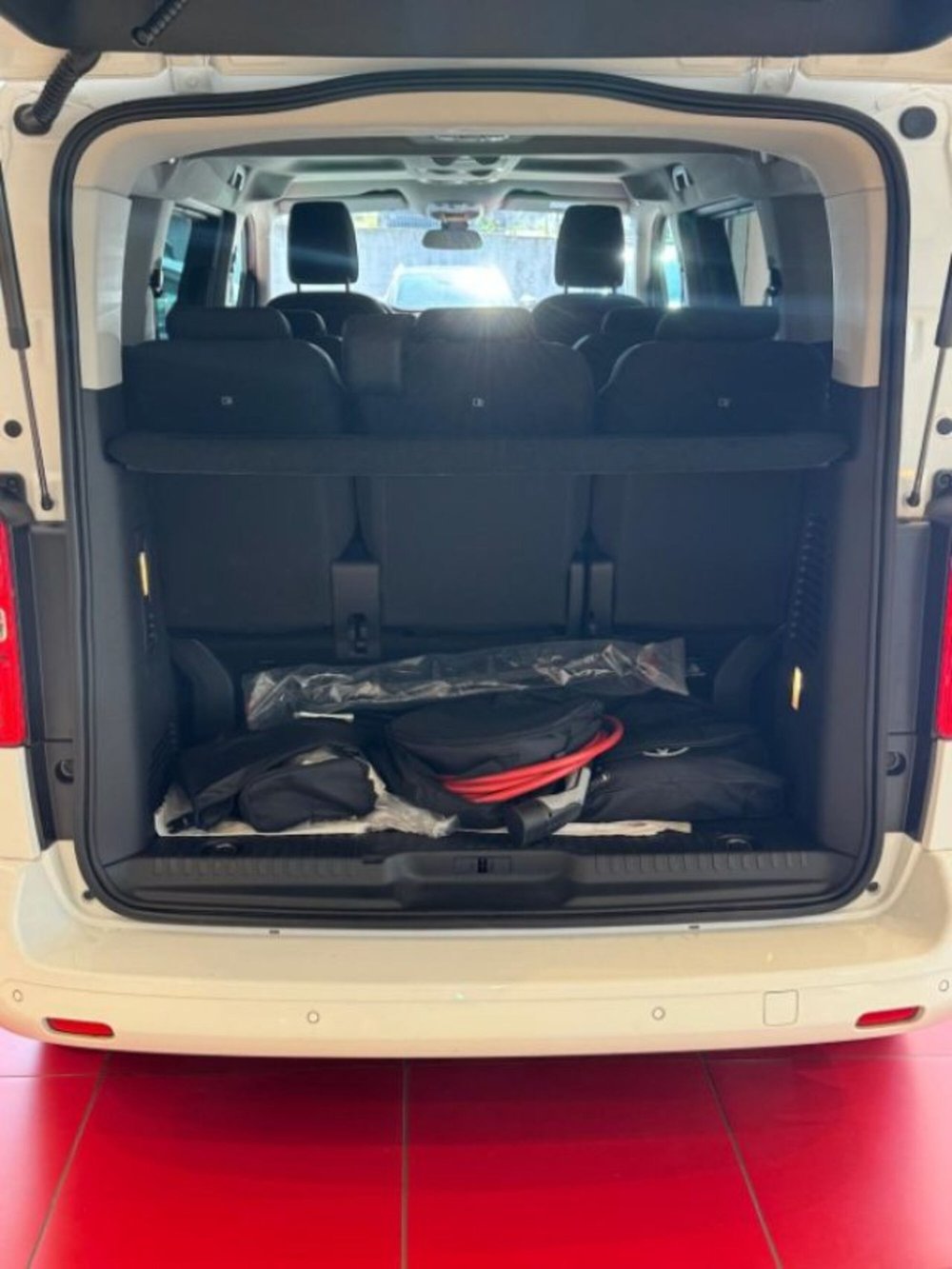 Toyota Proace Verso usata a Sassari (11)
