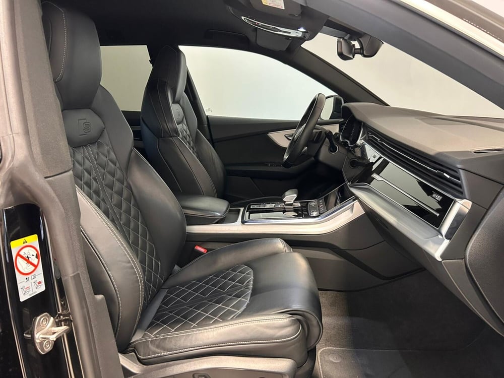 Audi Q8 usata a Napoli (3)
