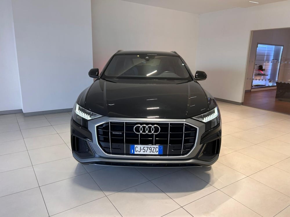 Audi Q8 usata a Napoli (6)