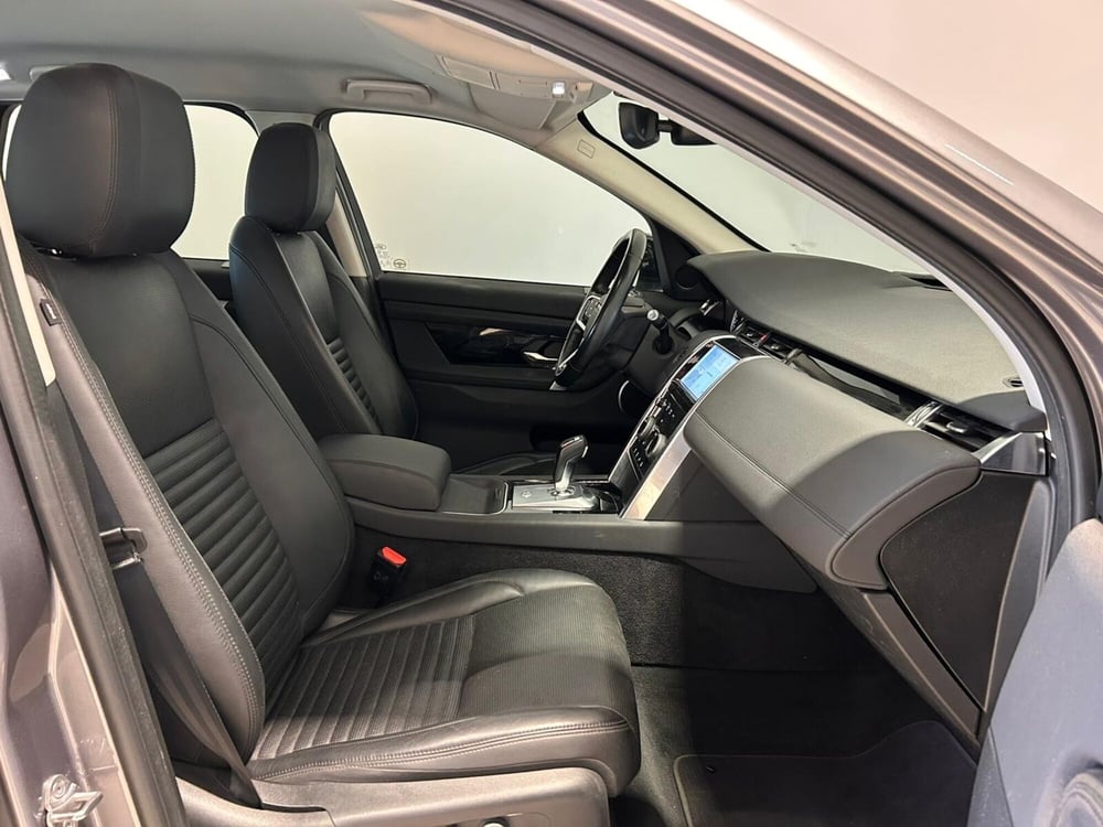 Land Rover Discovery Sport usata a Napoli (3)