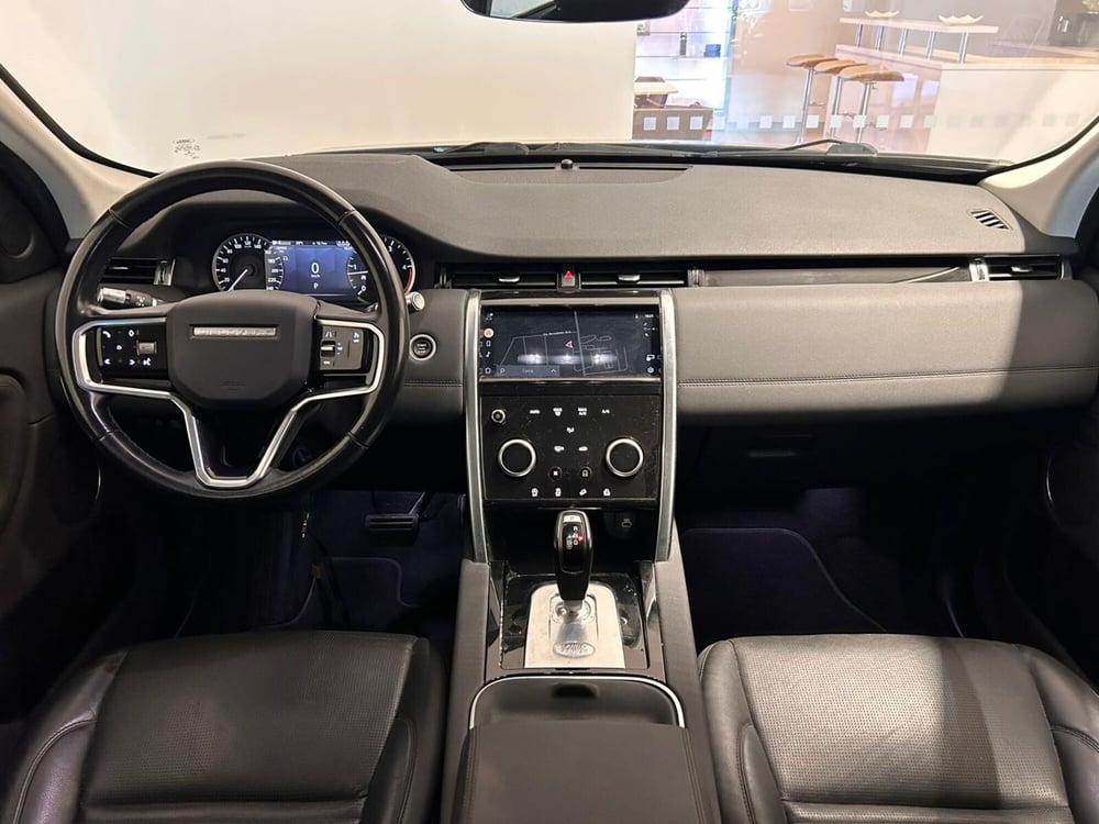 Land Rover Discovery Sport usata a Napoli (4)