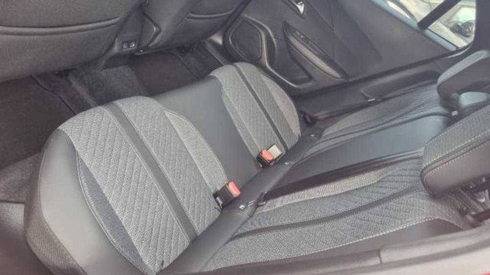 Peugeot 2008 usata a Savona (11)