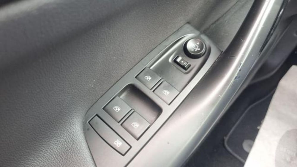 Opel Astra usata a Savona (11)