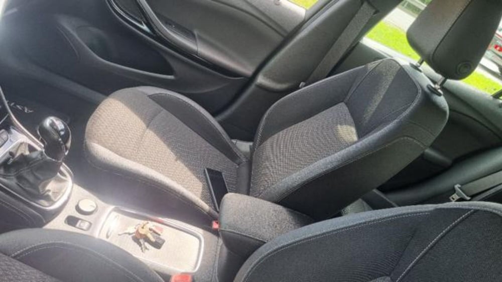 Opel Astra usata a Savona (14)