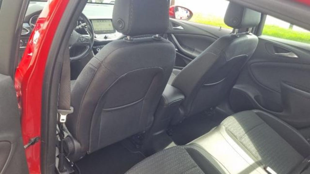 Opel Astra usata a Savona (17)