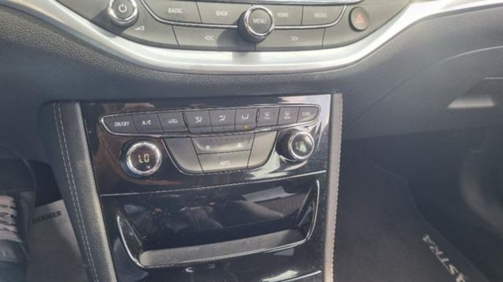 Opel Astra usata a Savona (6)