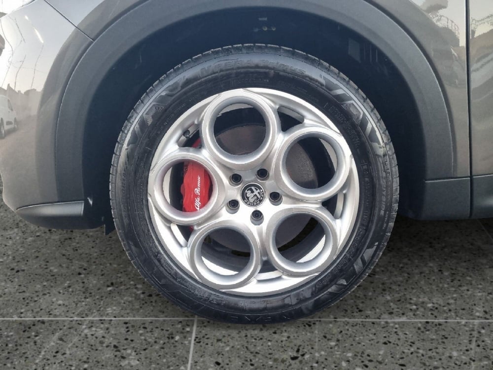 Alfa Romeo Tonale nuova a Lecce (13)