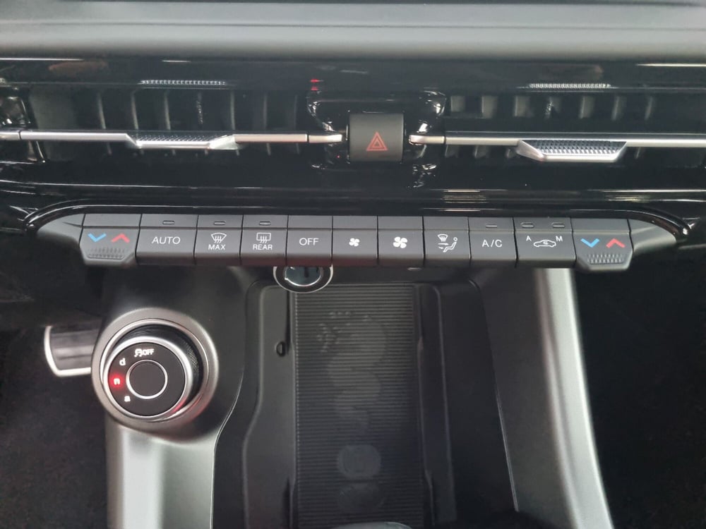 Alfa Romeo Tonale nuova a Lecce (17)