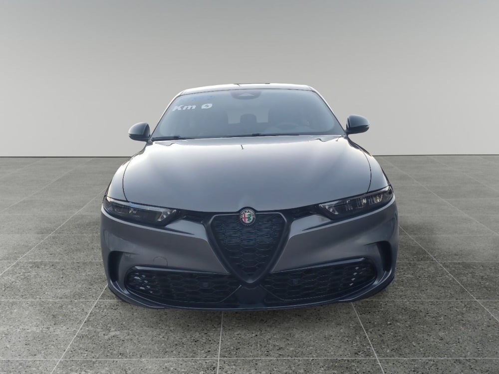 Alfa Romeo Tonale nuova a Lecce (5)