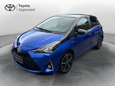 Toyota Yaris 1.5 Hybrid 5 porte Lounge Blue del 2017 usata a Como