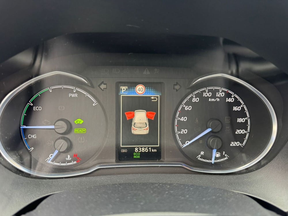 Toyota Yaris usata a Como (10)