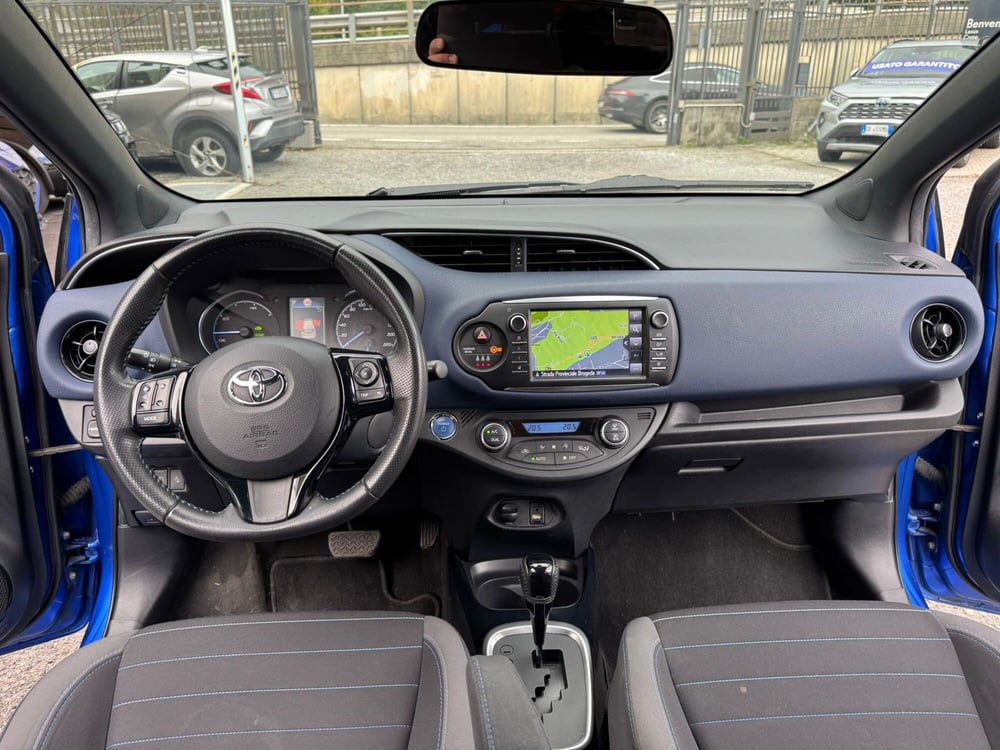 Toyota Yaris usata a Como (7)