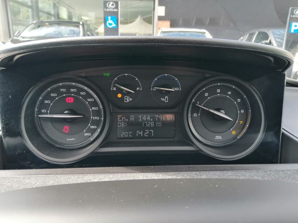 Lancia Ypsilon usata a Como (11)