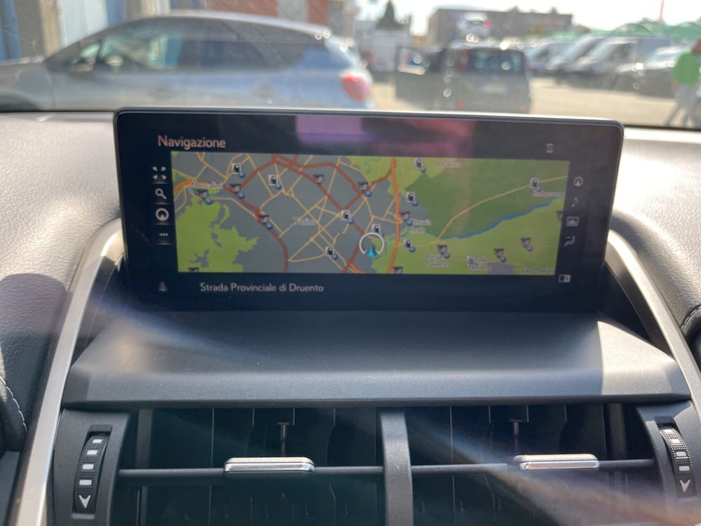 Lexus NX usata a Torino (13)
