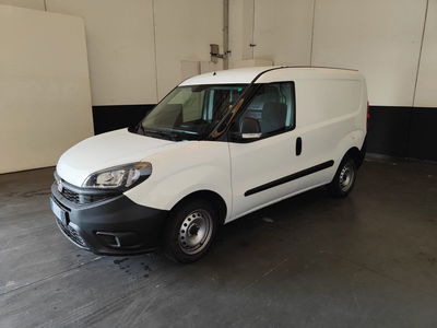 Fiat Dobl&ograve; Furgone cargo 1.6 mjt 90cv CH1 Business S&amp;S del 2022 usata a Milano