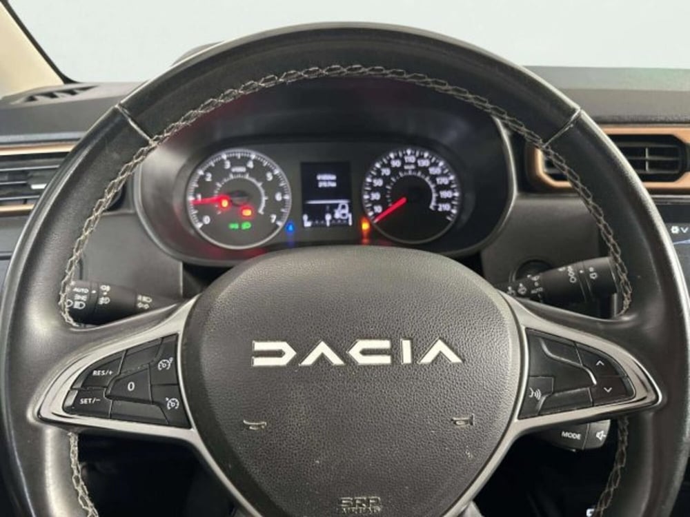Dacia Duster usata a Firenze (15)