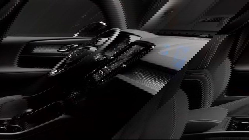 Volvo EX40 nuova a Firenze (4)