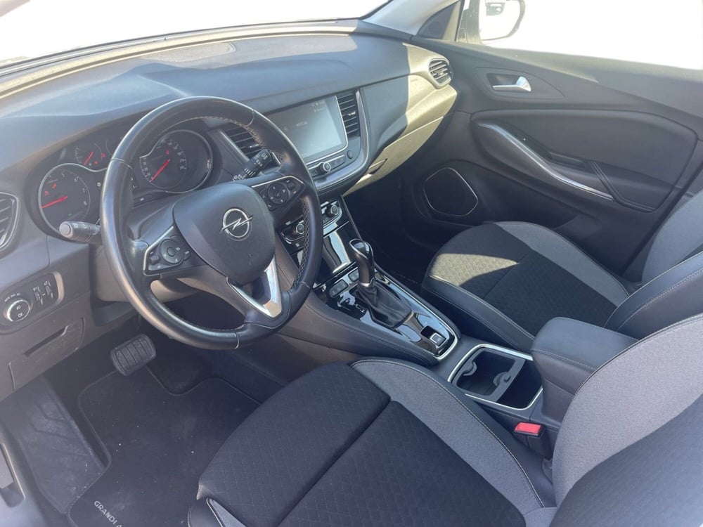Opel Grandland X usata a Pistoia (10)