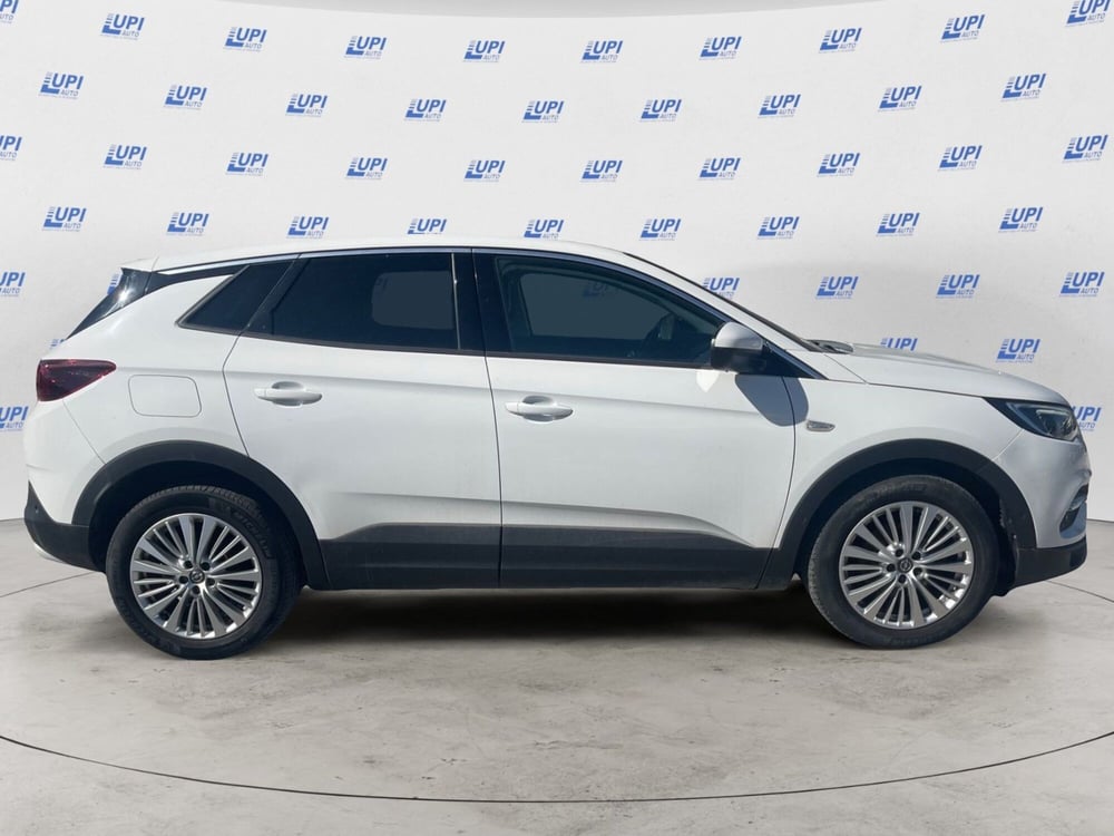 Opel Grandland X usata a Pistoia (4)