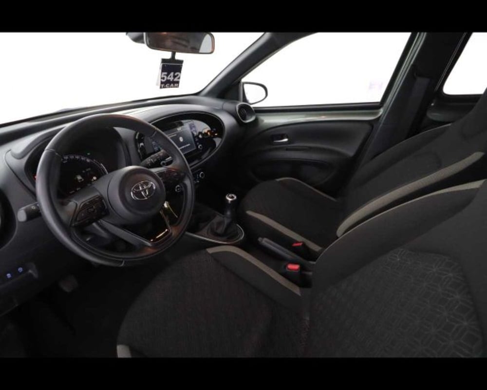 Toyota Aygo X usata a Bologna (9)