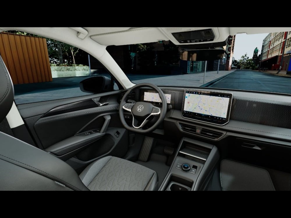 Volkswagen Tiguan nuova a Livorno (10)