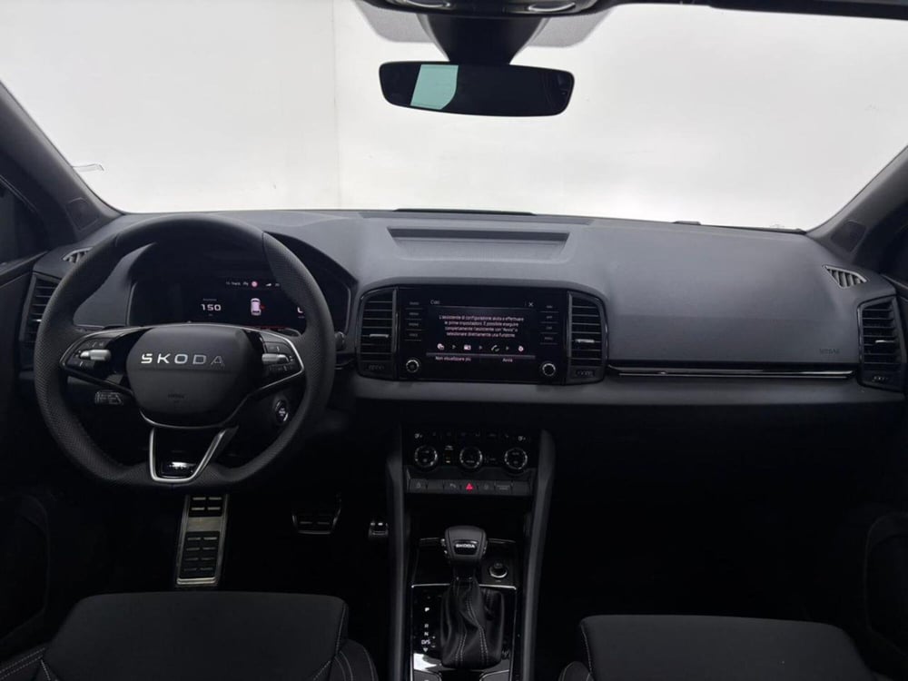 Skoda Karoq nuova a Como (4)