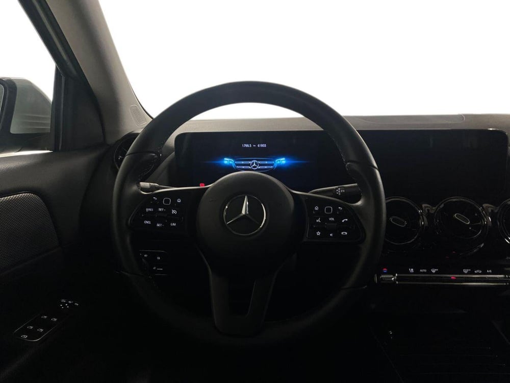 Mercedes-Benz GLA SUV usata a Milano (11)