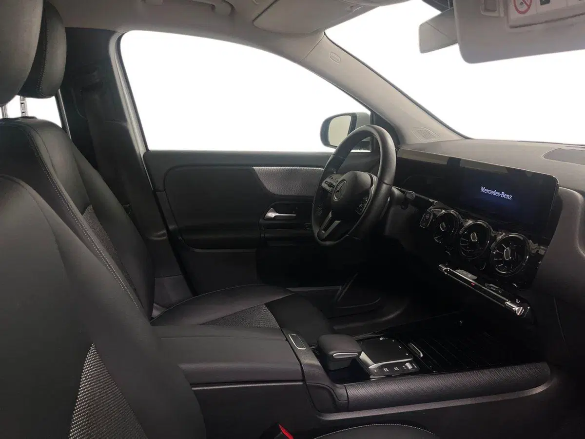 Mercedes-Benz GLA SUV usata a Milano (15)
