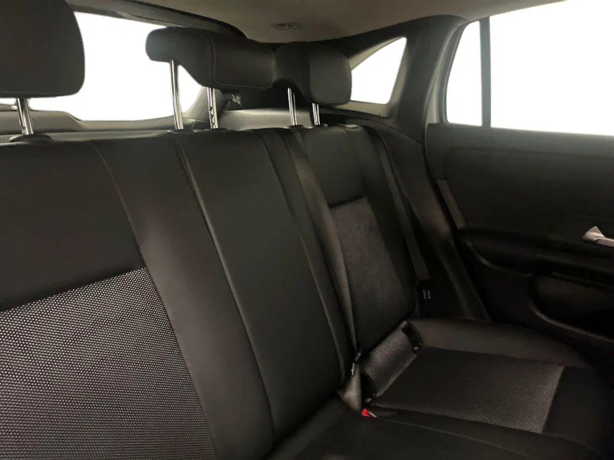 Mercedes-Benz GLA SUV usata a Milano (16)