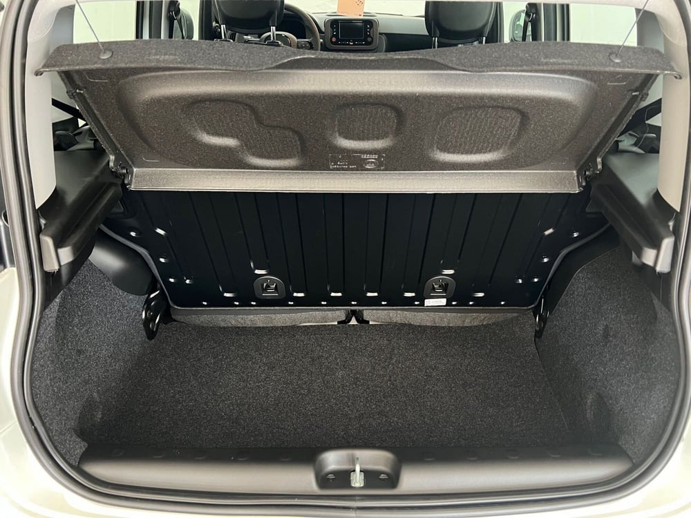Fiat Panda nuova a Bari (8)