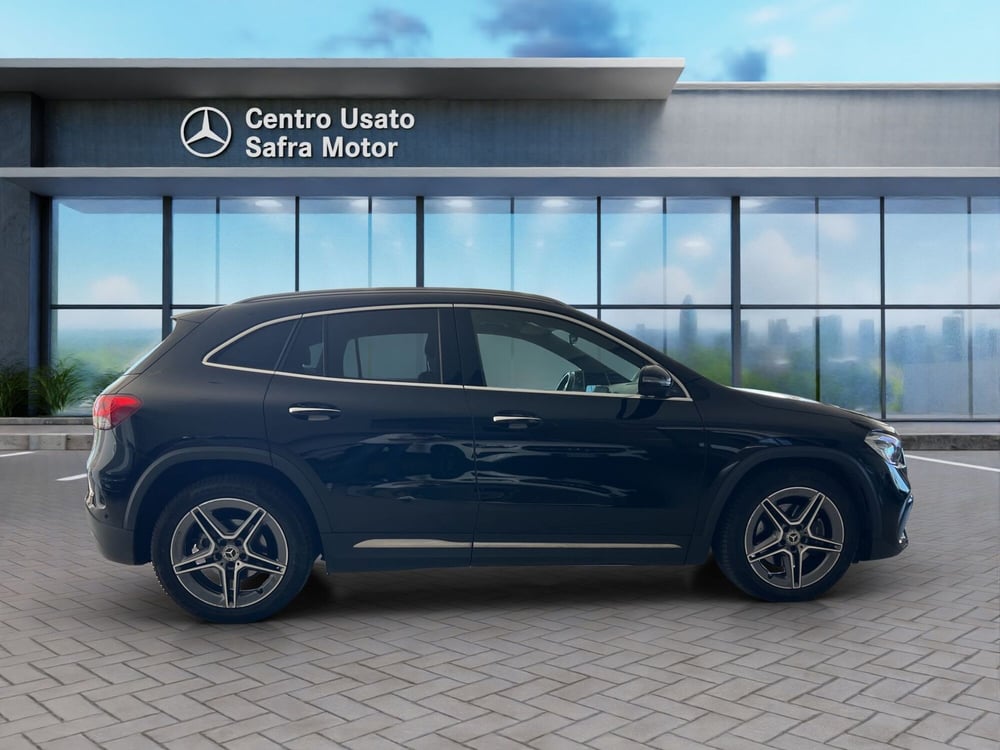 Mercedes-Benz GLA SUV usata a Cosenza (7)