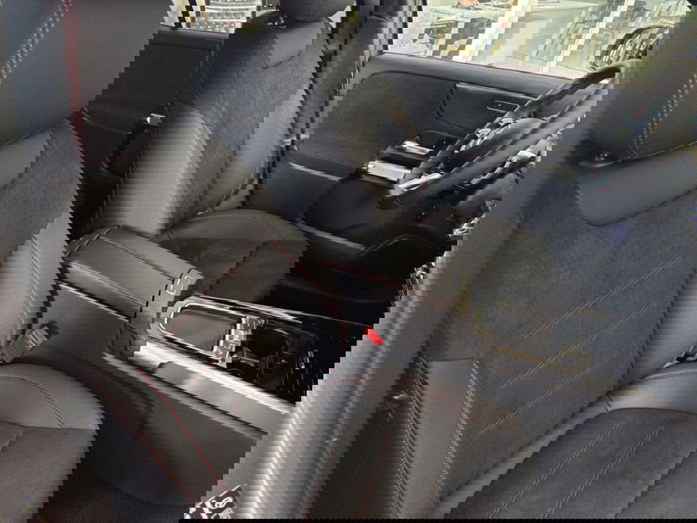 Mercedes-Benz GLB nuova a Rimini (14)