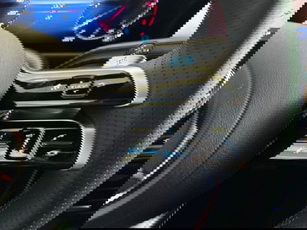 Mercedes-Benz GLB nuova a Rimini (20)