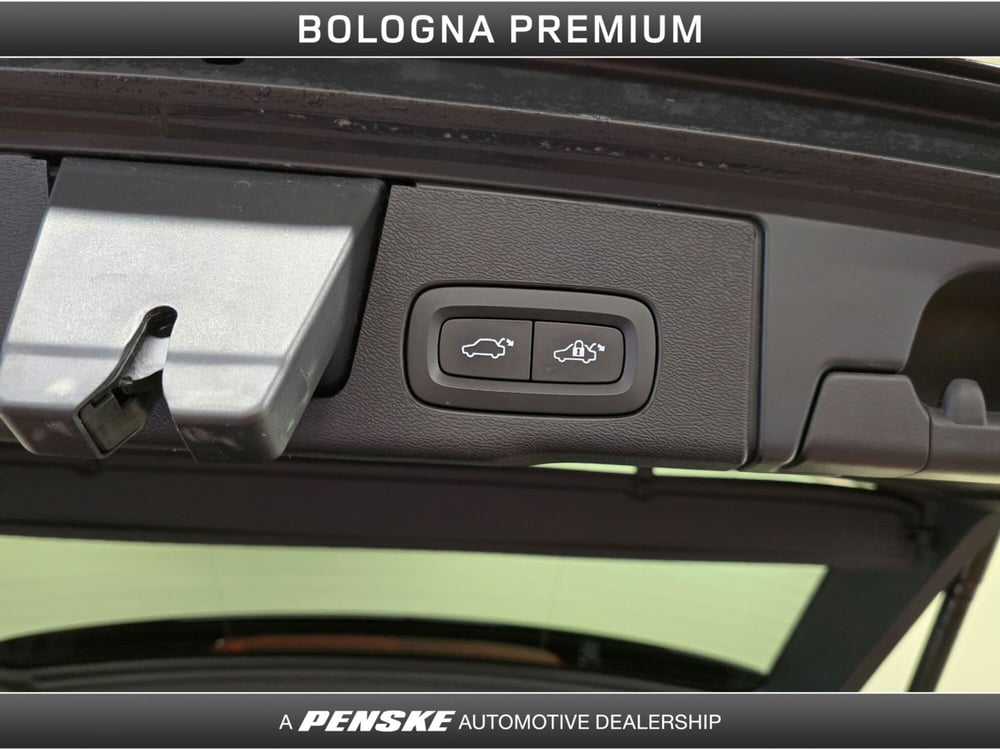 Volvo XC60 usata a Bologna (10)
