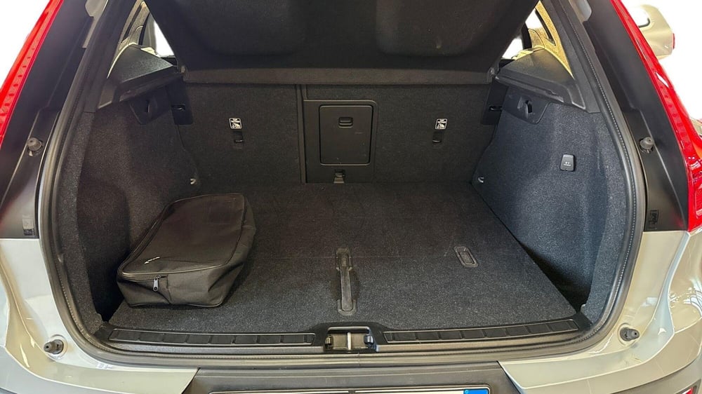 VOLVO Veicoli Commerciali XC40 usata a Treviso (5)