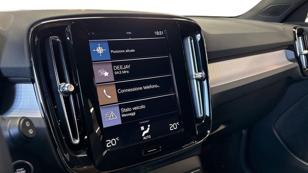 VOLVO Veicoli Commerciali XC40 usata a Treviso (9)