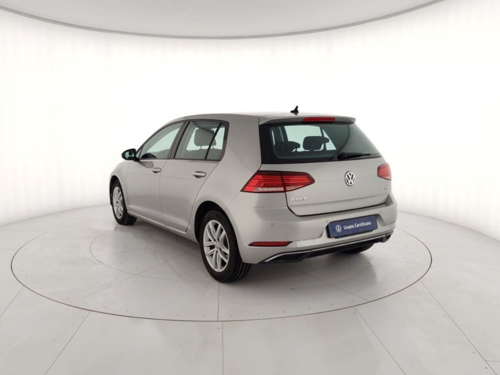 Volkswagen Golf usata a Massa-Carrara