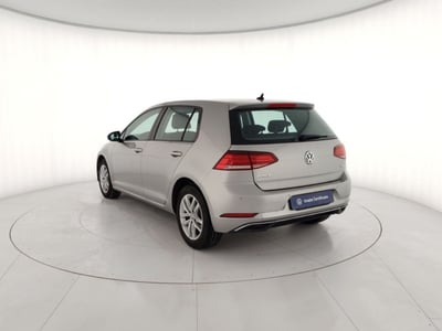 Volkswagen Golf 1.0 TSI 110 CV 5p. Business BlueMotion Technology del 2017 usata a Massa