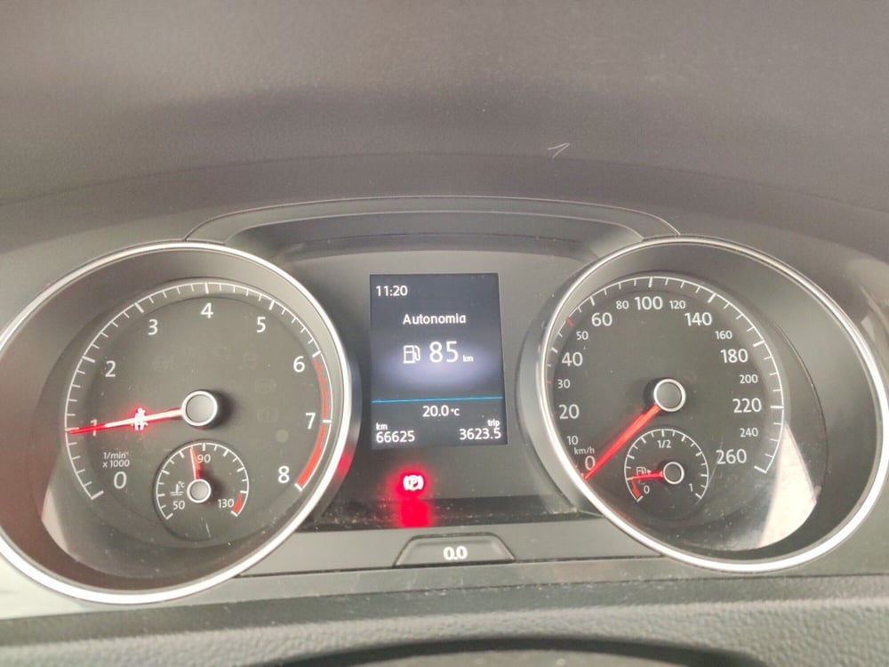 Volkswagen Golf usata a Massa-Carrara (14)