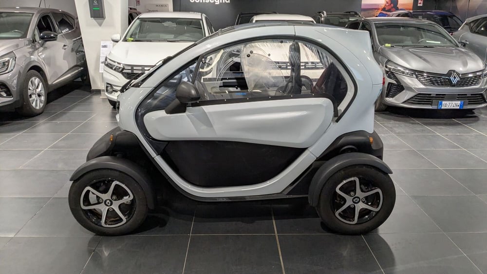 Renault Twizy usata a Milano (2)
