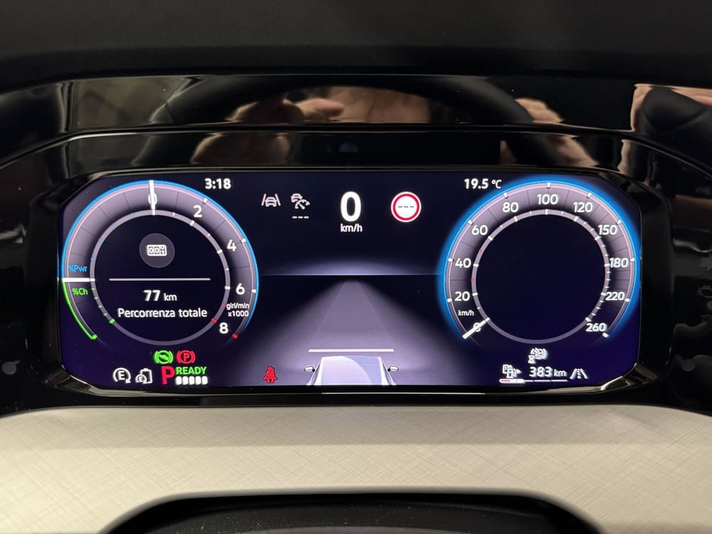 Volkswagen Golf nuova a Varese (11)